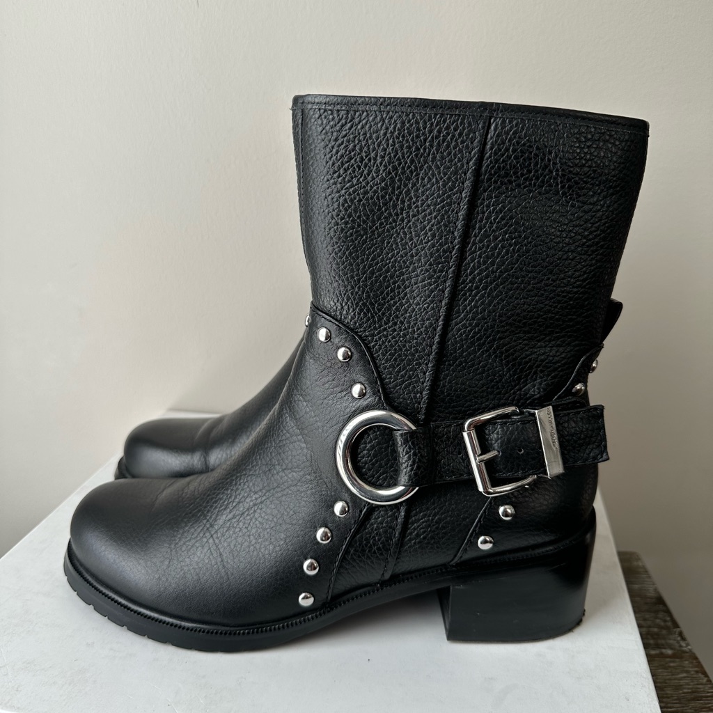 Women’s Karen Millen Black Pebbled Studded Leather Boot. Us Sz8